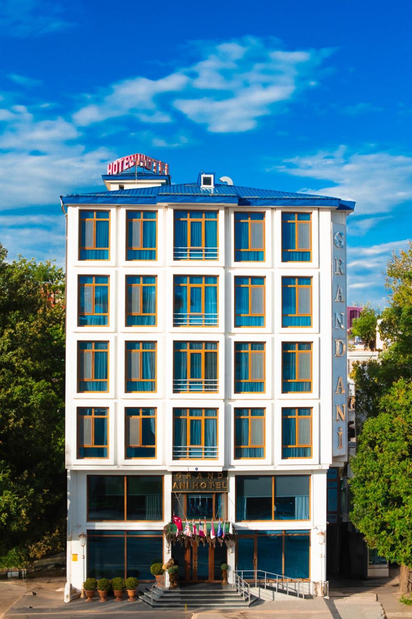 קארס Grand Ani Hotel מראה חיצוני תמונה