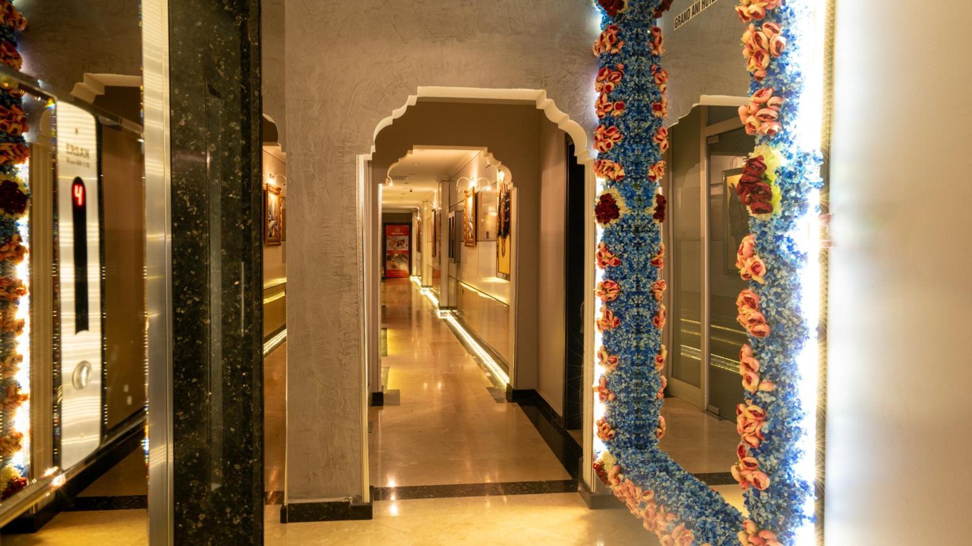 קארס Grand Ani Hotel מראה חיצוני תמונה